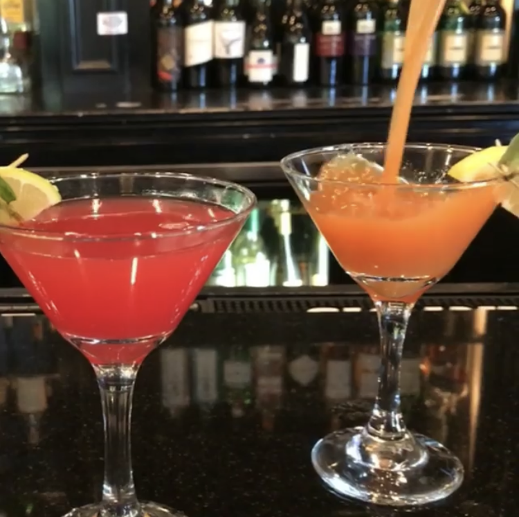 Bistro Byronz, happy hour cocktail
