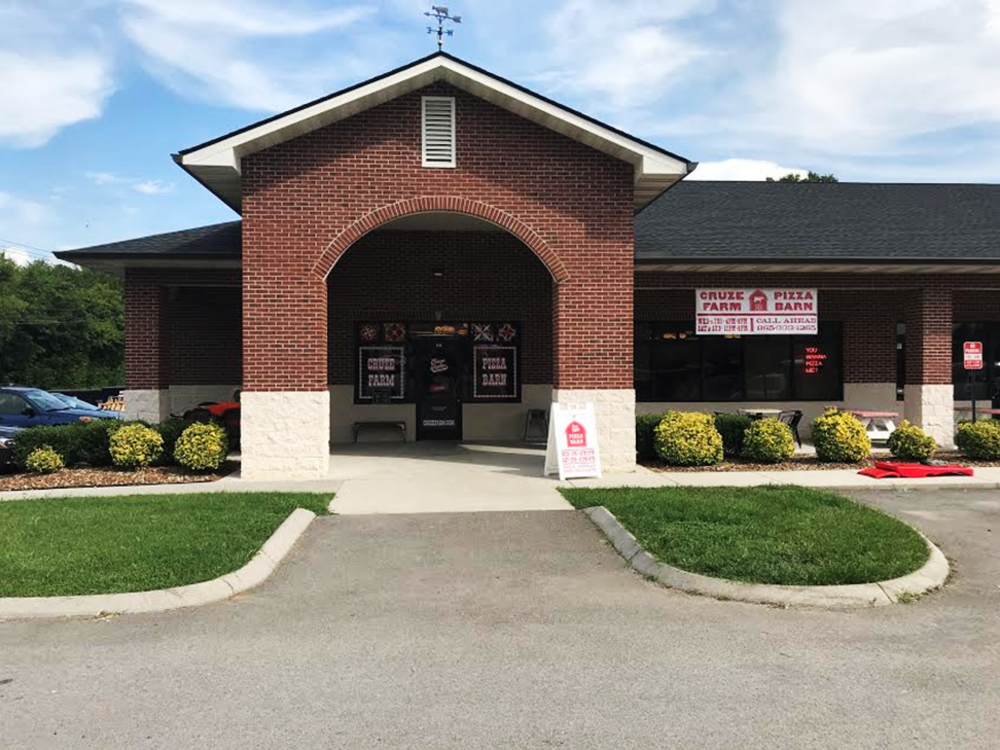 Cruze Farm Pizza Barn
