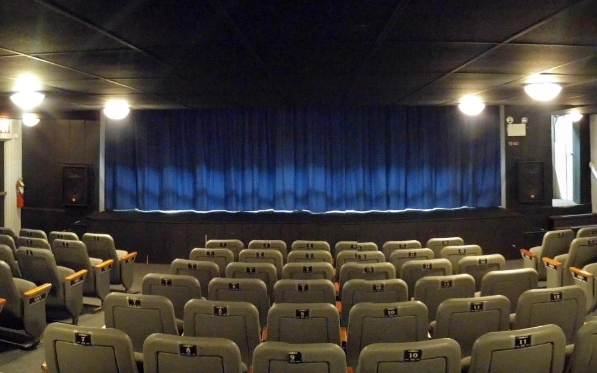 Live Theater & Performing Arts