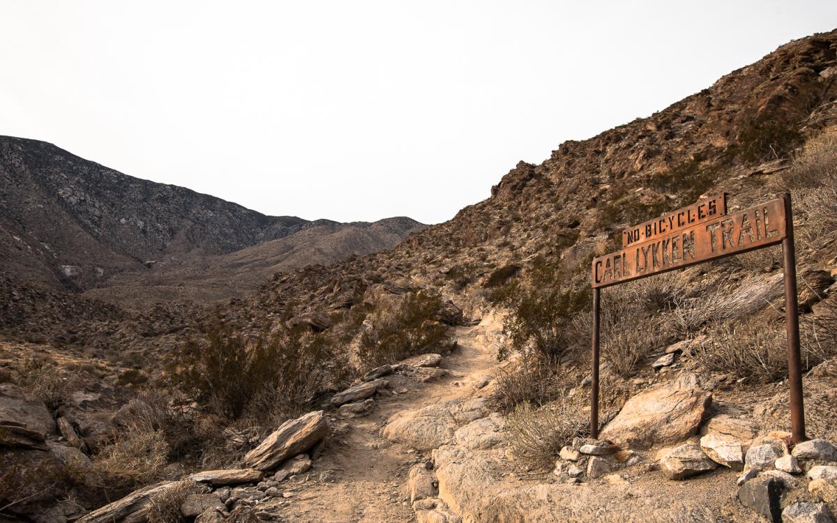 The start of the South Lykken Trail in Palm Springs