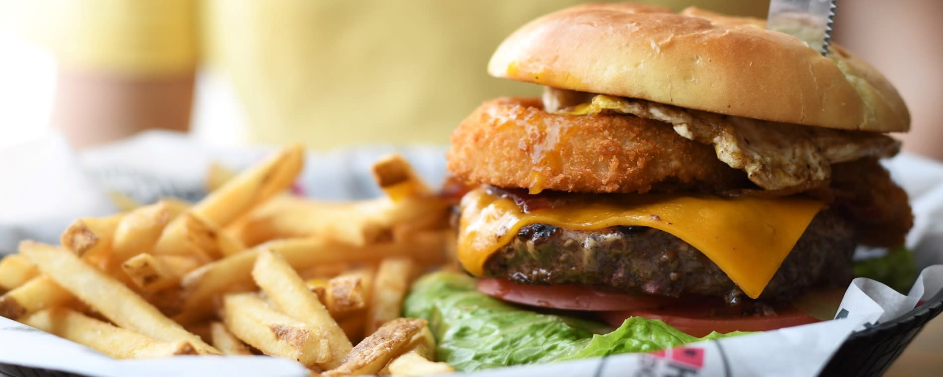 Hurricane Drinks Burger