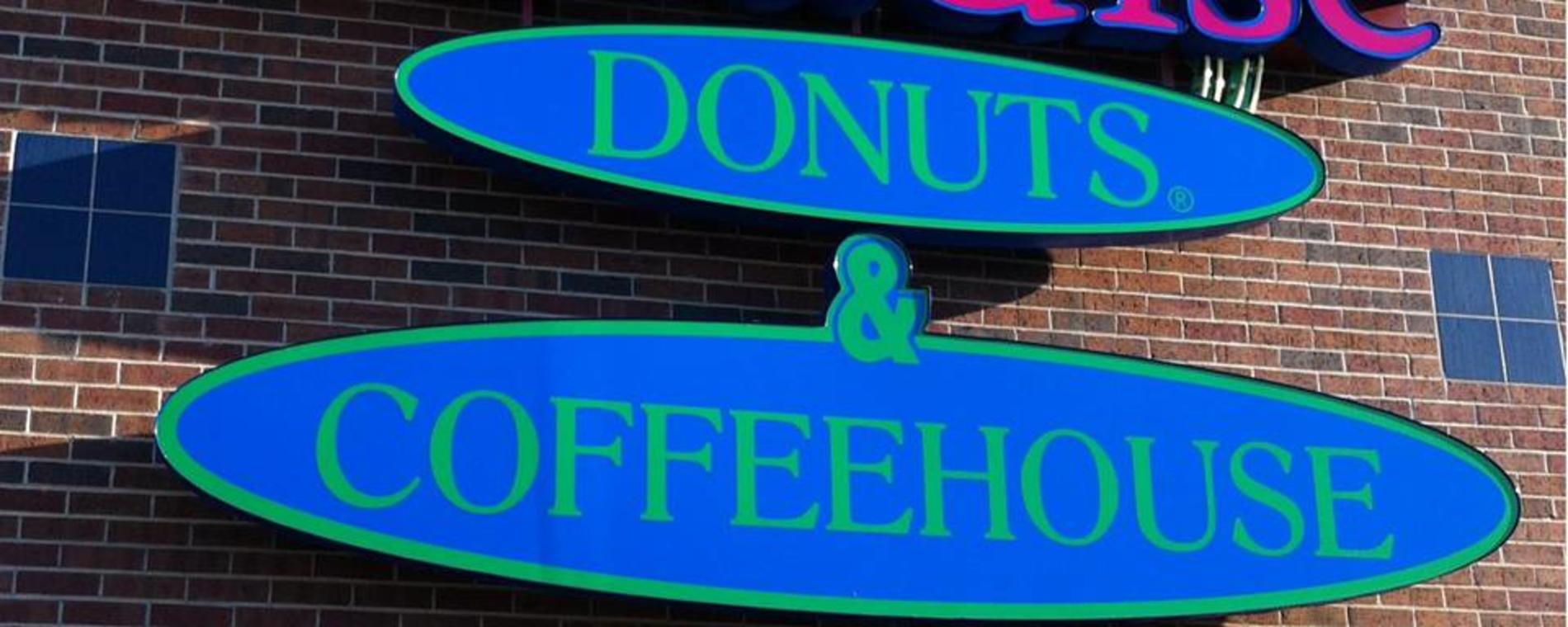 Paradise Donuts sign Visit Wichita