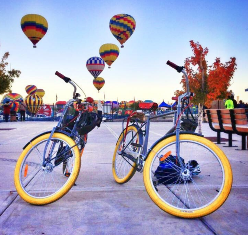 Routes Bicycle Tours - Bikes & Balloons Tour