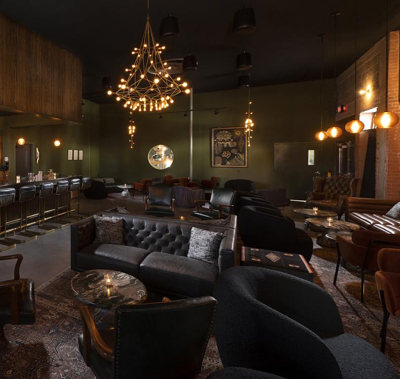 Town & Ranch Lounge