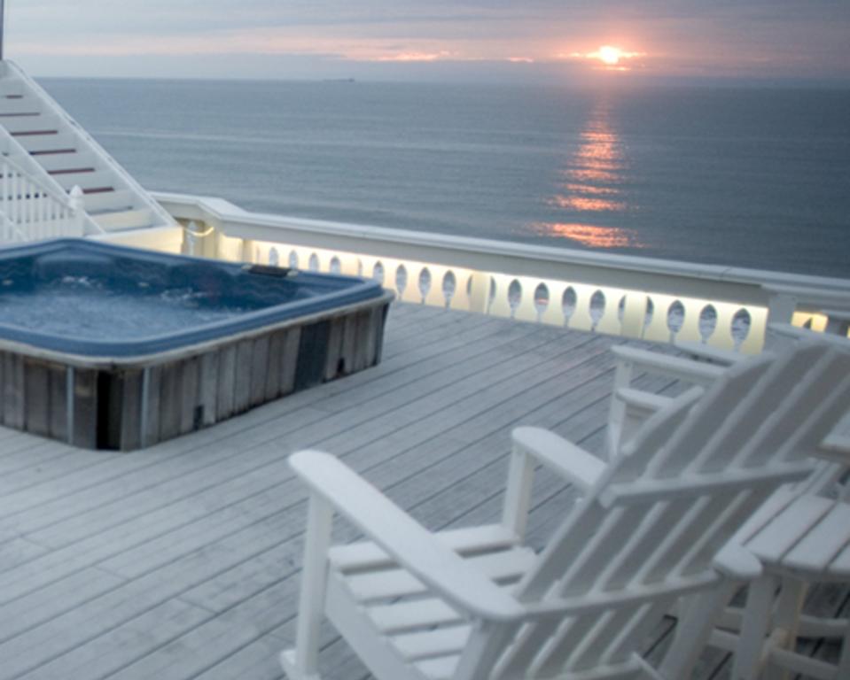 Boardwalk Plaza Hotel