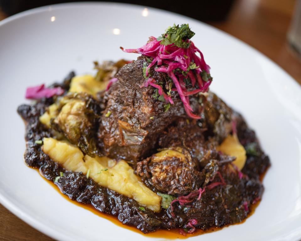 Del Pez Short Rib