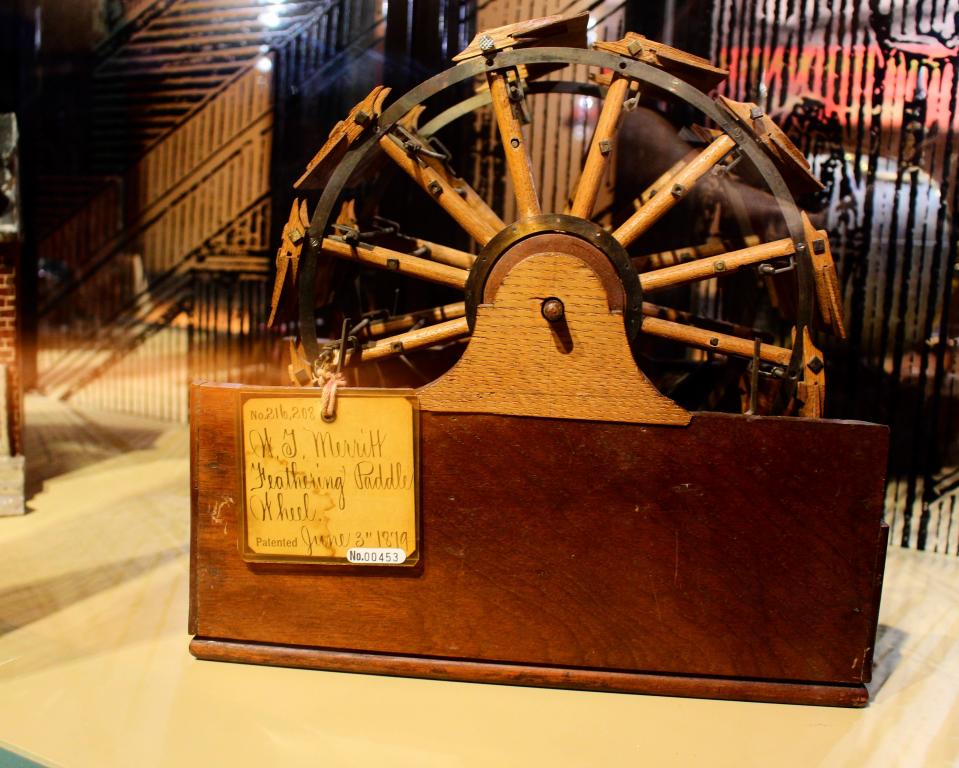 Patent Model - 1879 Feathering Paddle Wheel