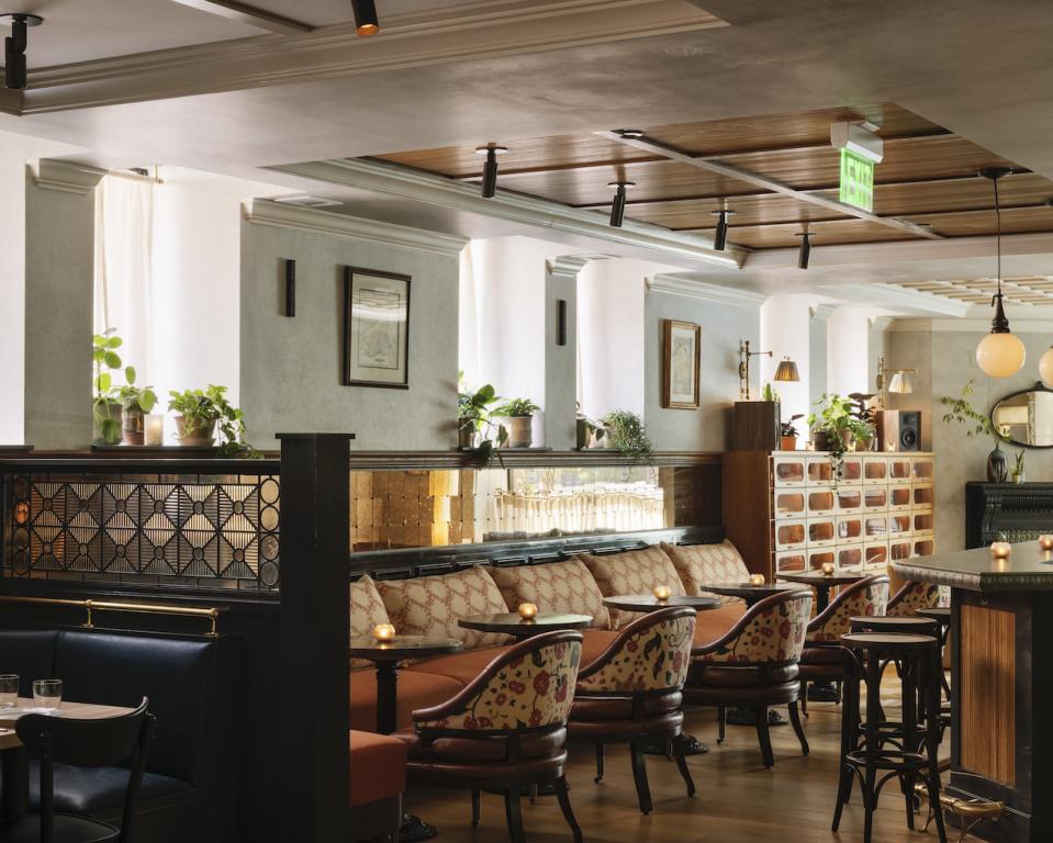 restaurant 1