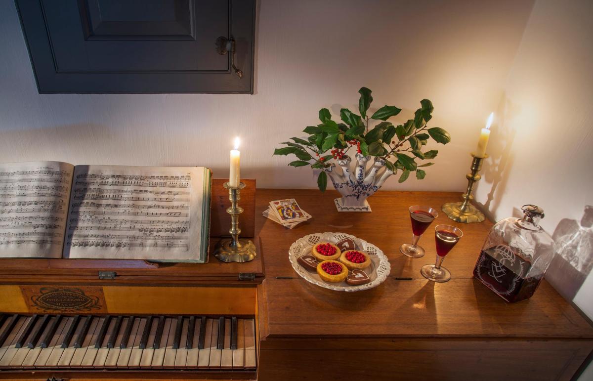 Historic Trappe Candlelight Tours