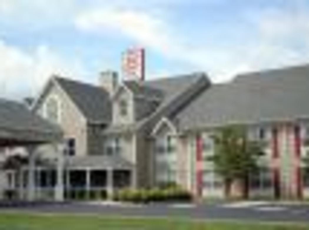 Red Roof Inn And Suites Knoxville East