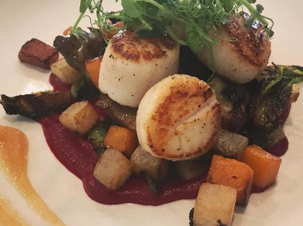 The plaid apron knoxville