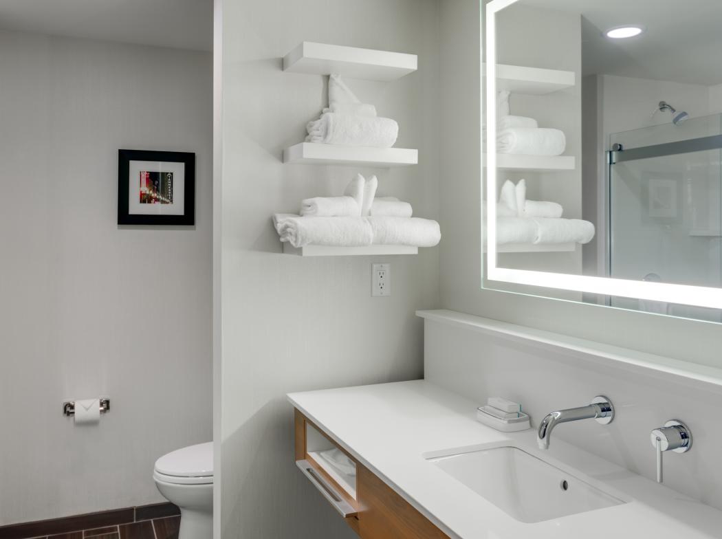 Hampton Inn And Suites Knoxville Papermill Drive