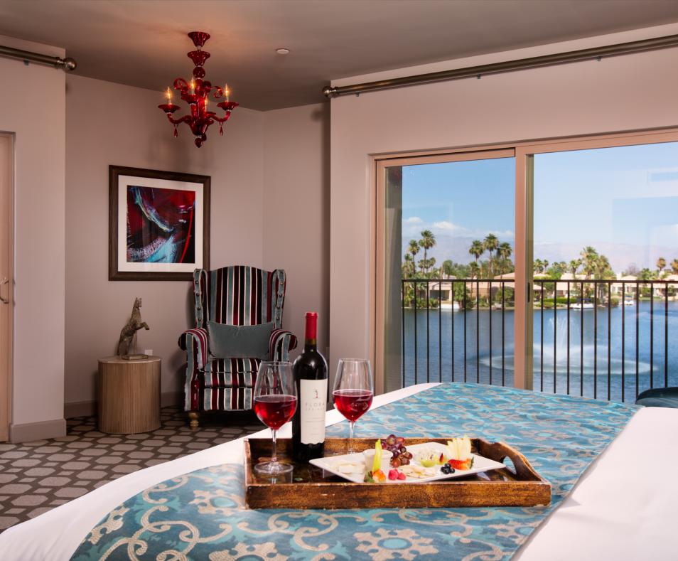 The Chateau At Lake La Quinta