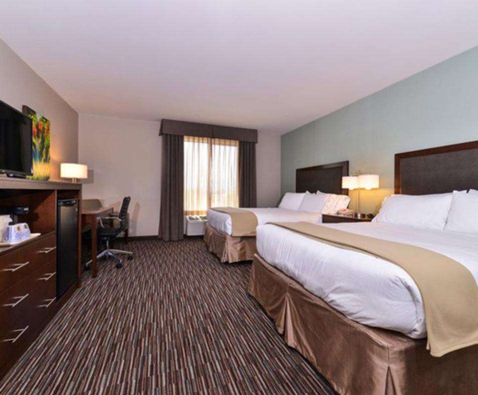 Holiday Inn Express Suites Indio