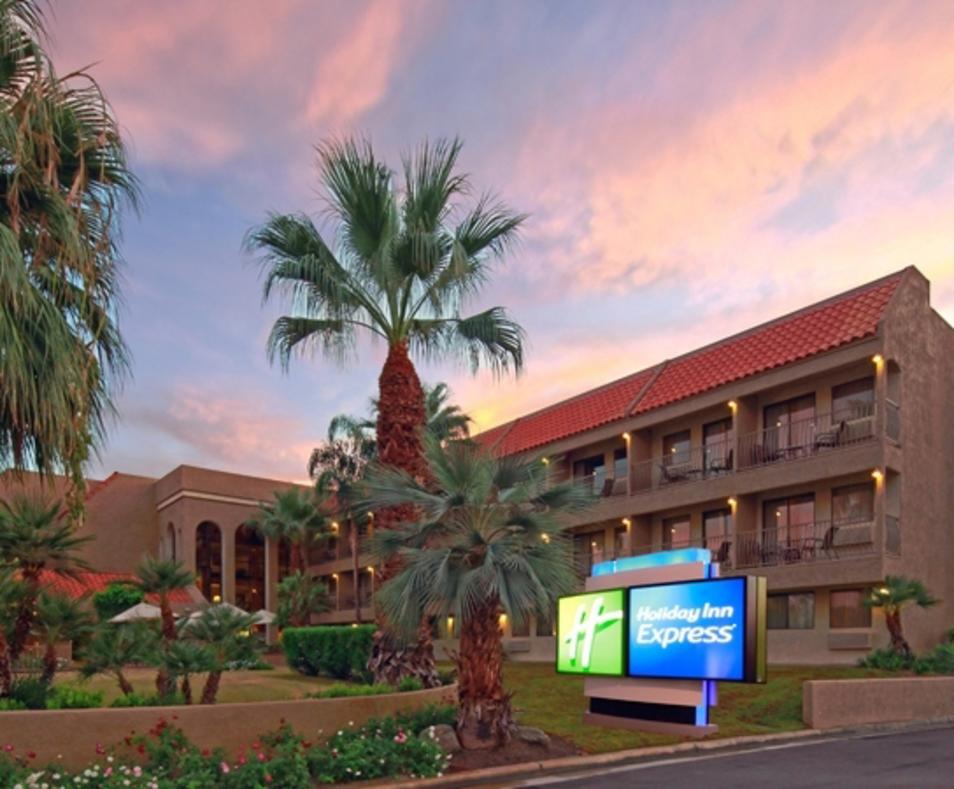 Holiday Inn Express Palm Desert