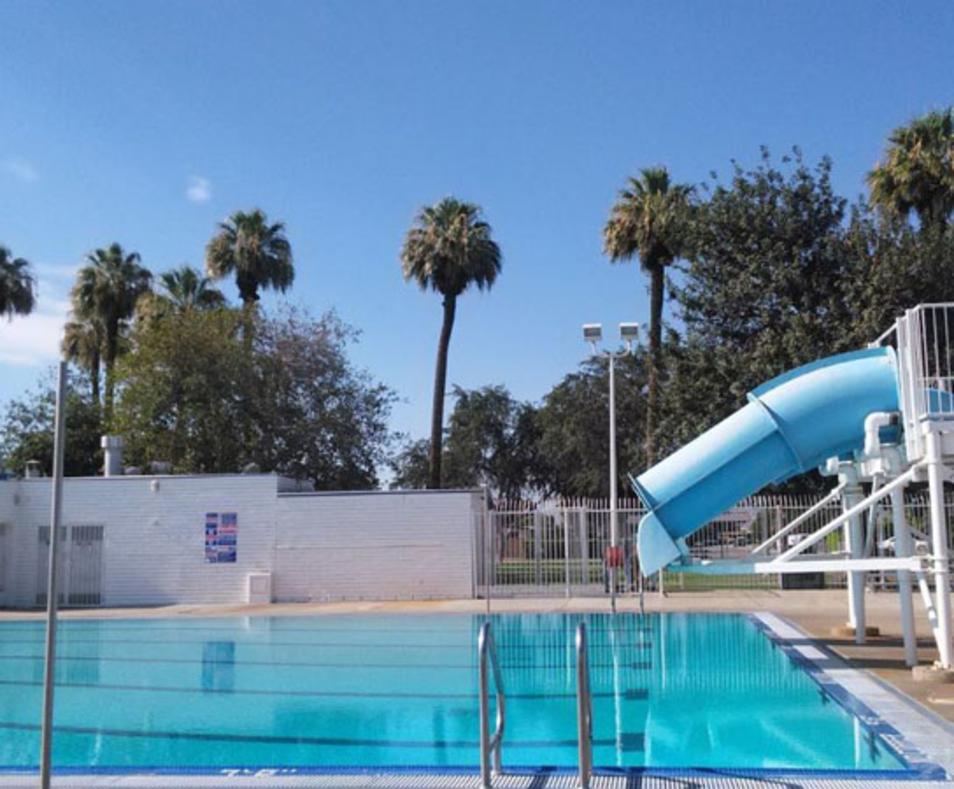 Pawley Pool Family Aquatic Complex