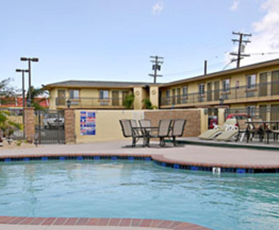 Motel 6 Mojave Airport