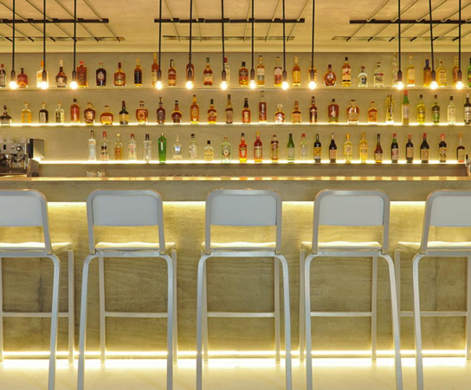 Workshop Kitchen Bar