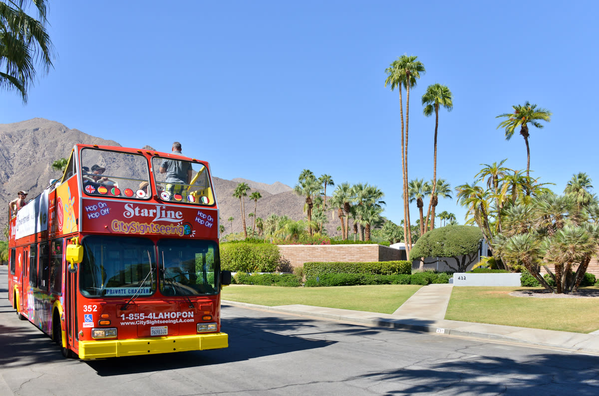 modernism bus tour