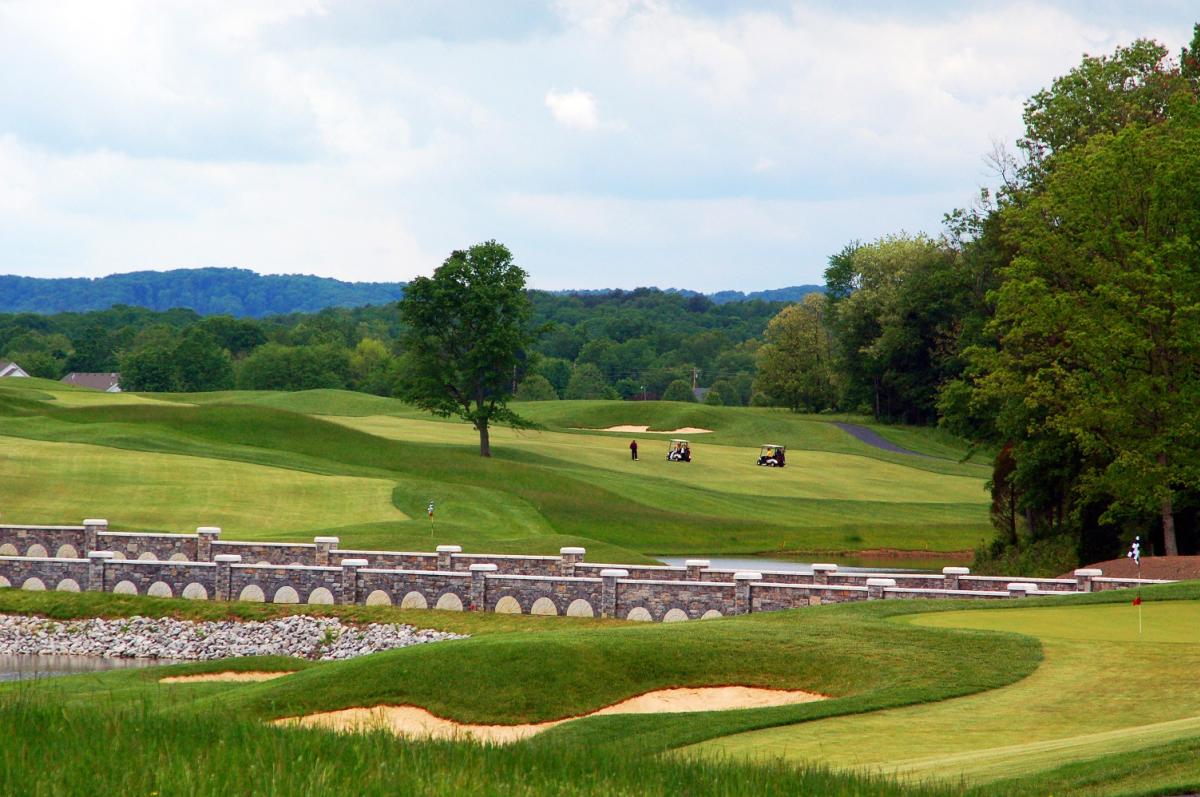 Fuzzy Zoeller's Champions Point Golf