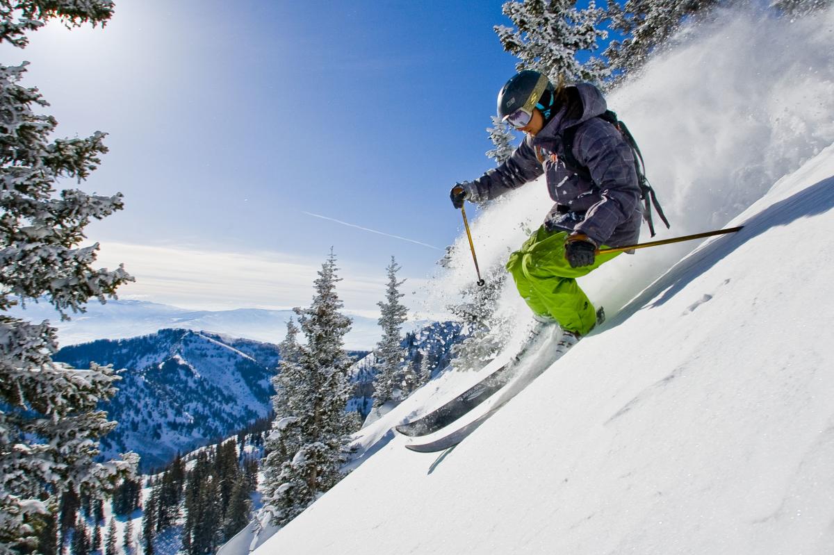 Thinks skiing. Солт Лейк Сити горнолыжный курорт. Skiing on Mountian Didveli. Skiing on a Mountain.