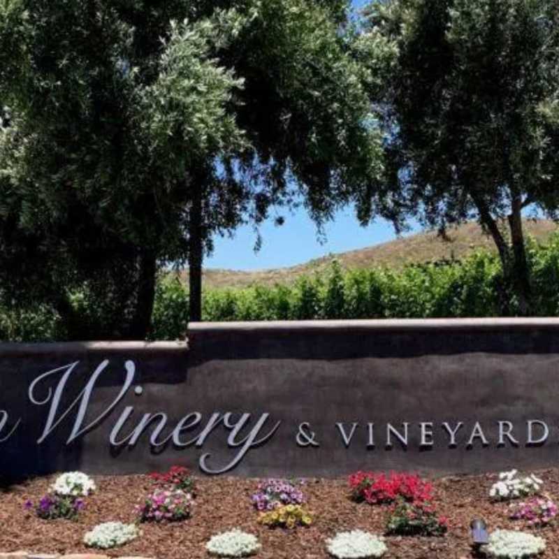 Boutique Winery Getaway