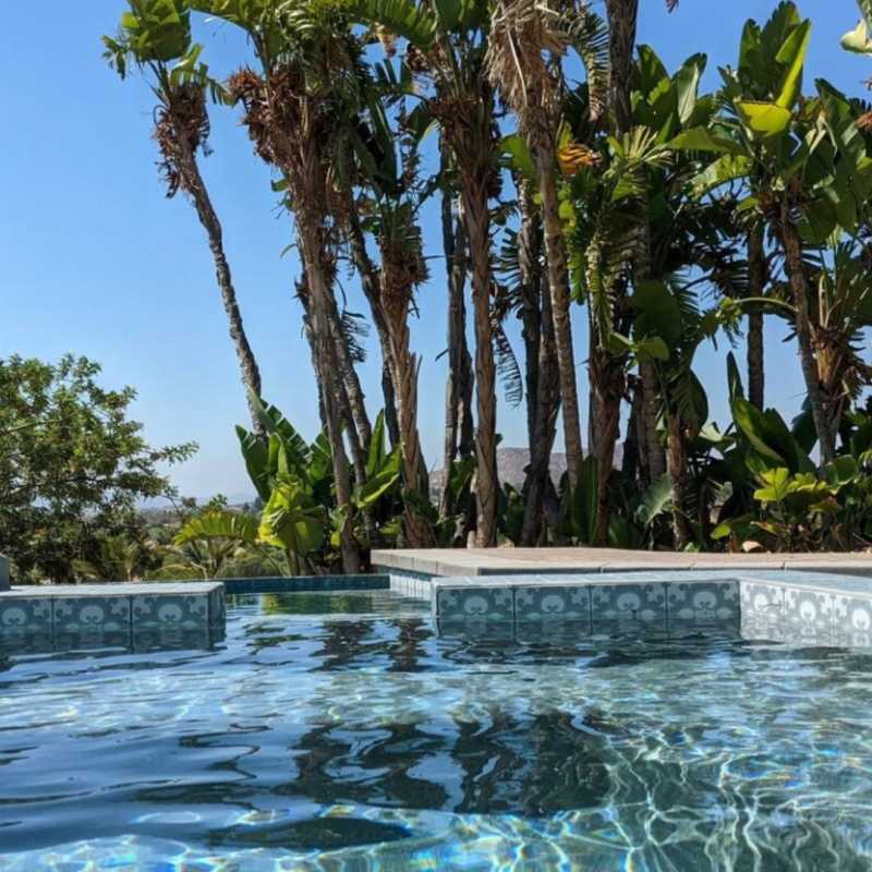 Villa Paradise (Parádeisos)