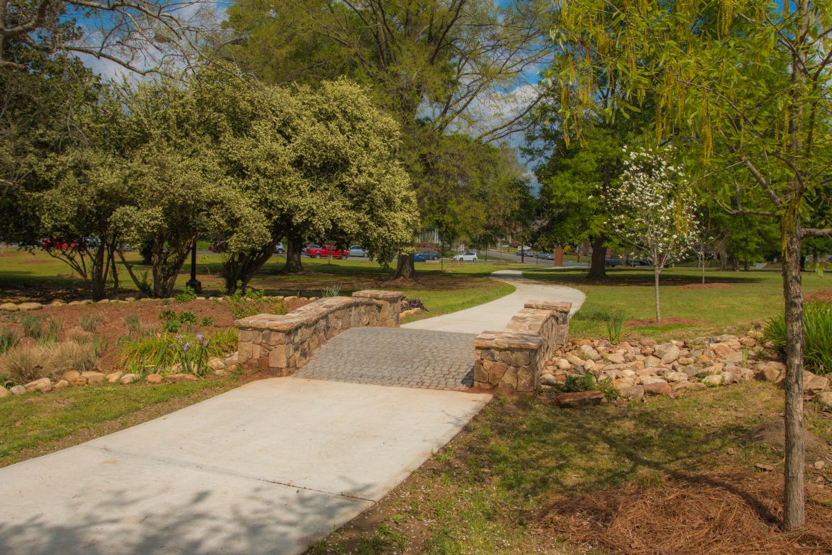 Tattnall Square Park