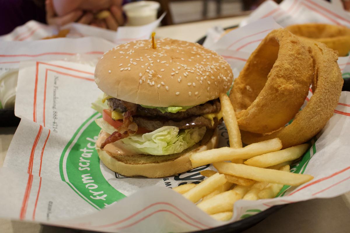 Burger at Farmer Boys in Irvine