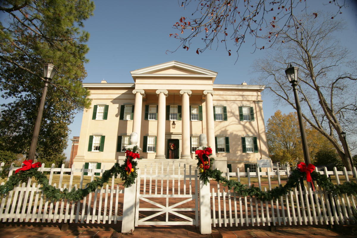 Old Governor's Mansion Christmas