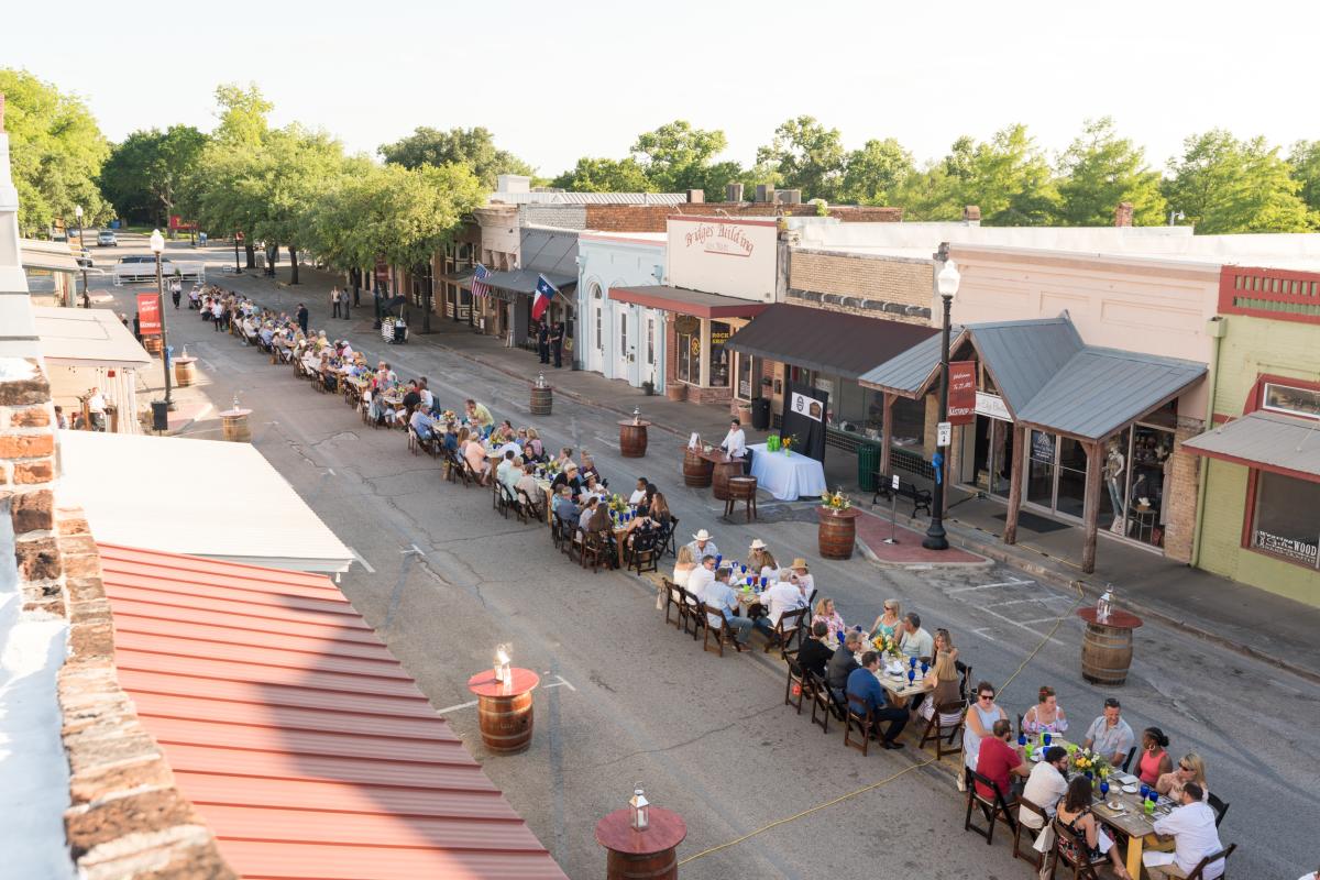 Table on Main Event in Bastrop