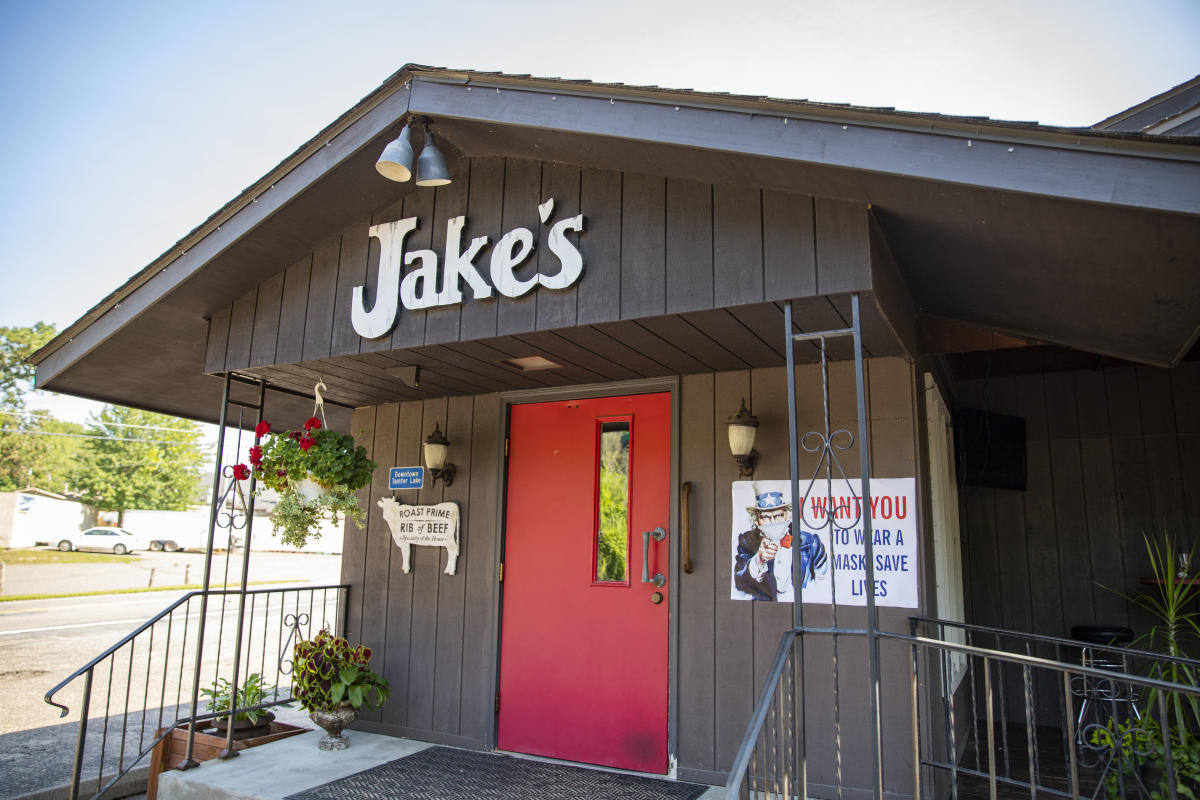 Exterior of Jake's Supper Club in Menomonie, WI