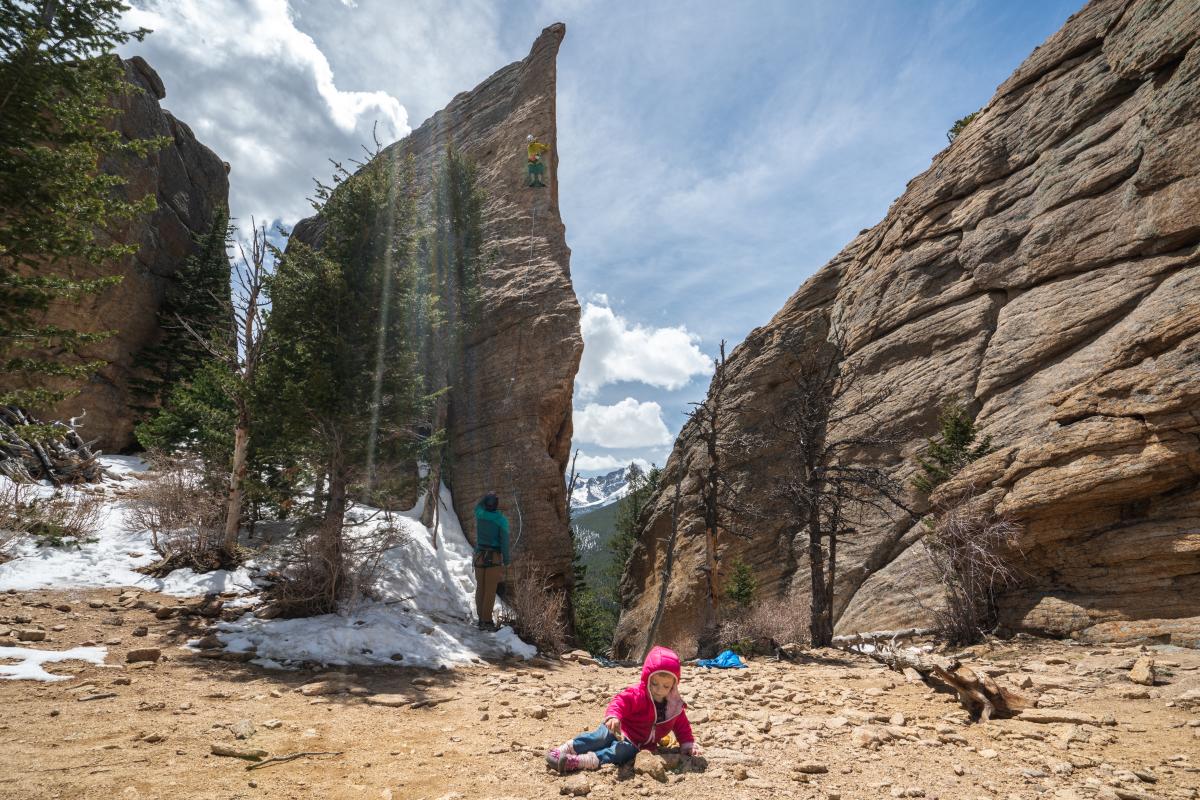 Moon Family Climbing