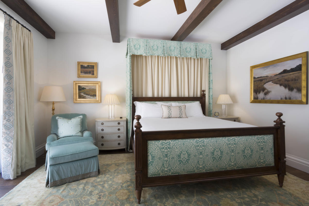 A Guest Room At The Cloister On Sea Island