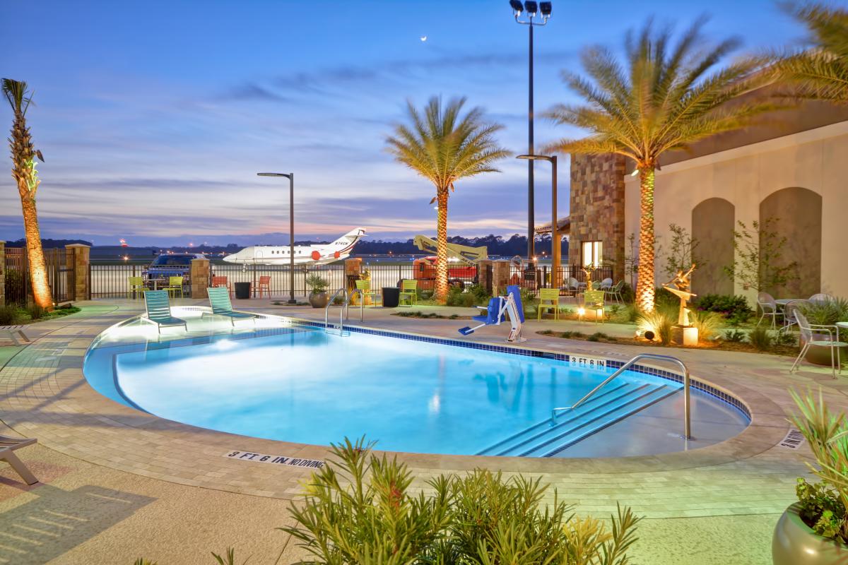 Home2 Suites Pool