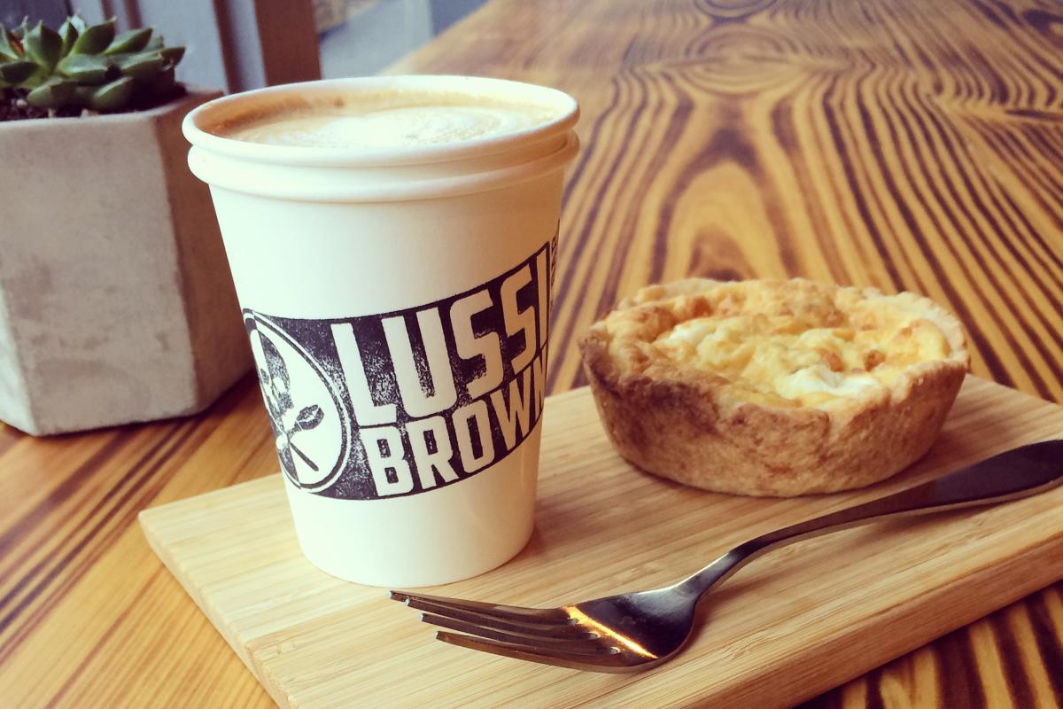 Lussi Brown Coffee Bar - Cappuccino and Quiche