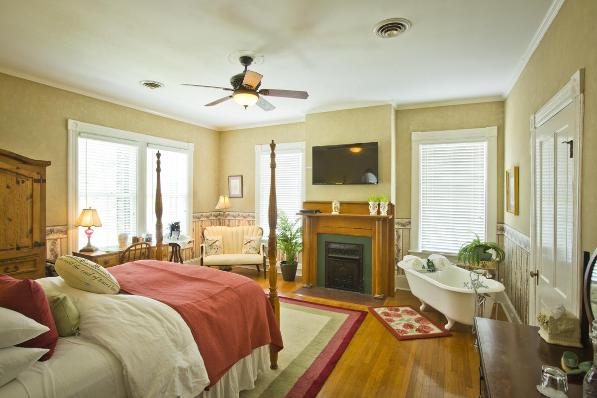 Room at the Antebellum Inn