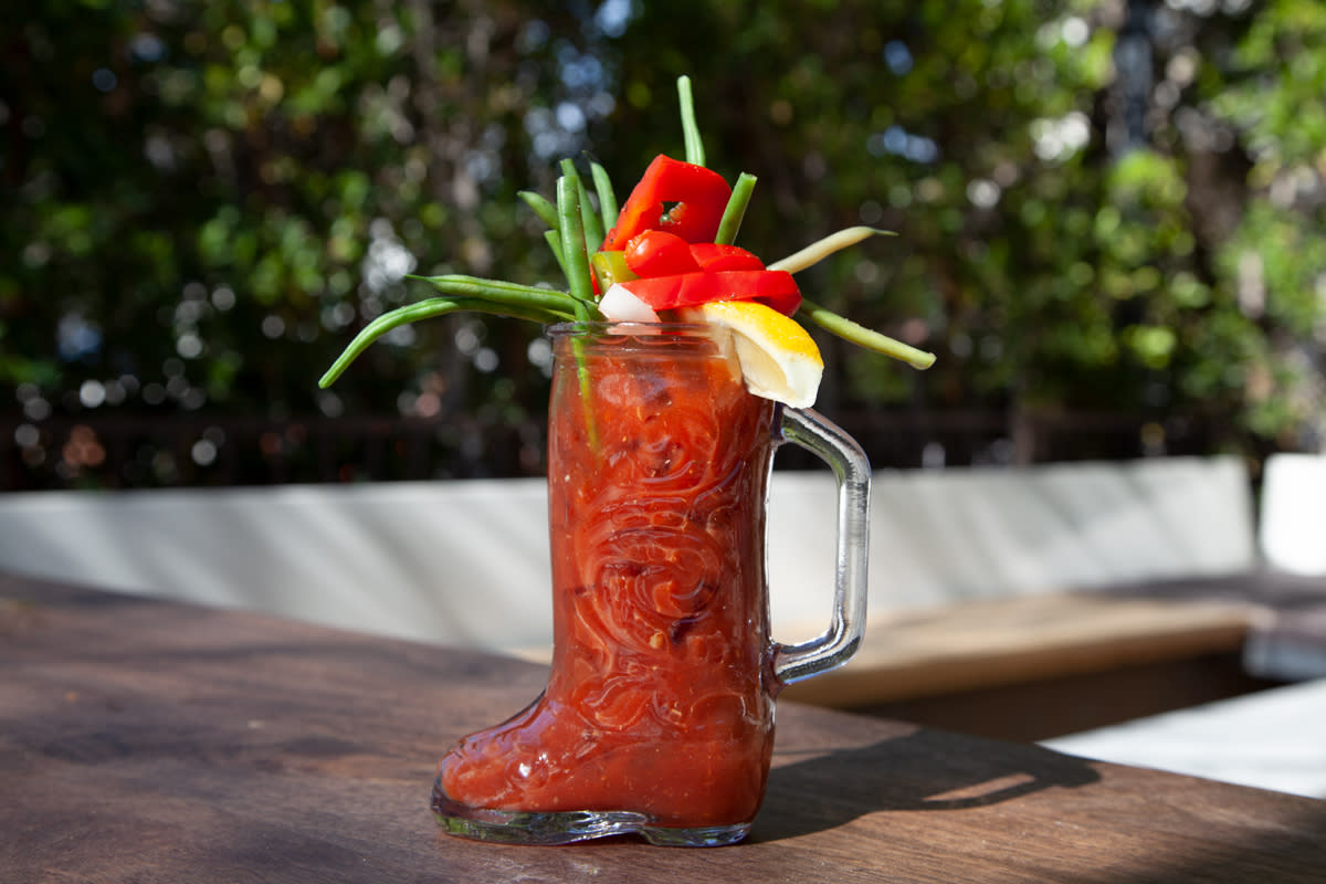 bloody mary cheekys palm springs