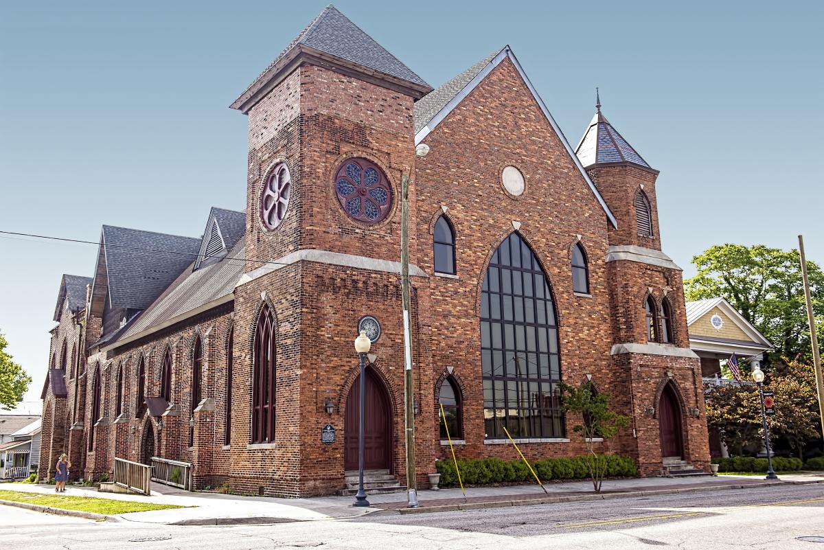 Wilmington, NC Arts & Culture, Museums, Galleries, & Theaters.