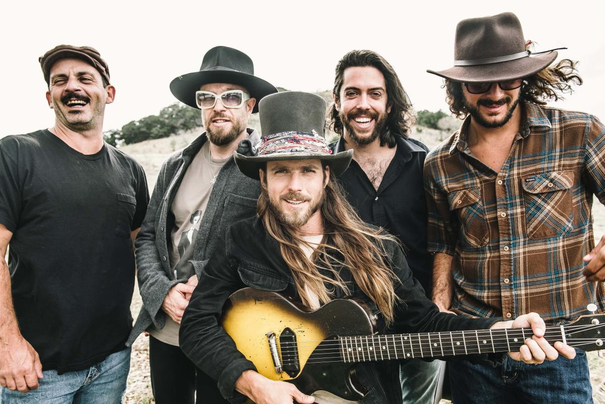 Lukas Nelson & the Promise of the Real