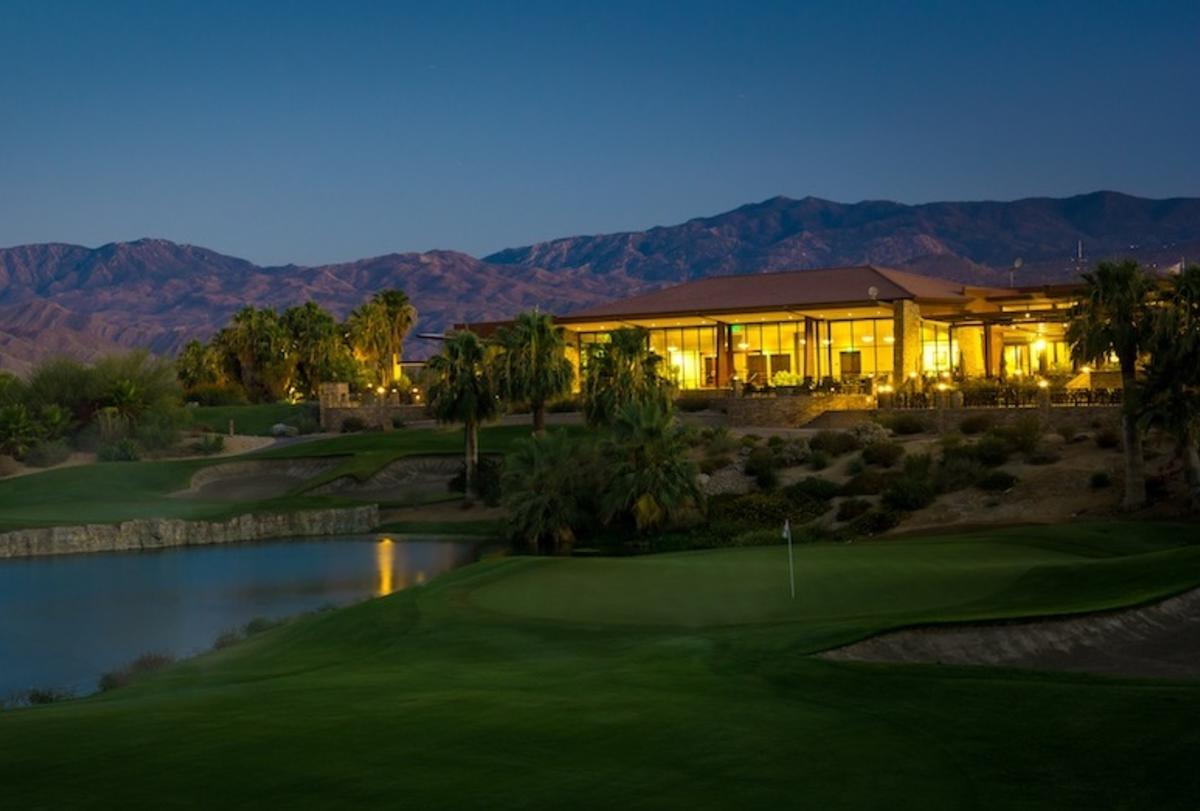 Desert Willow clubhouse