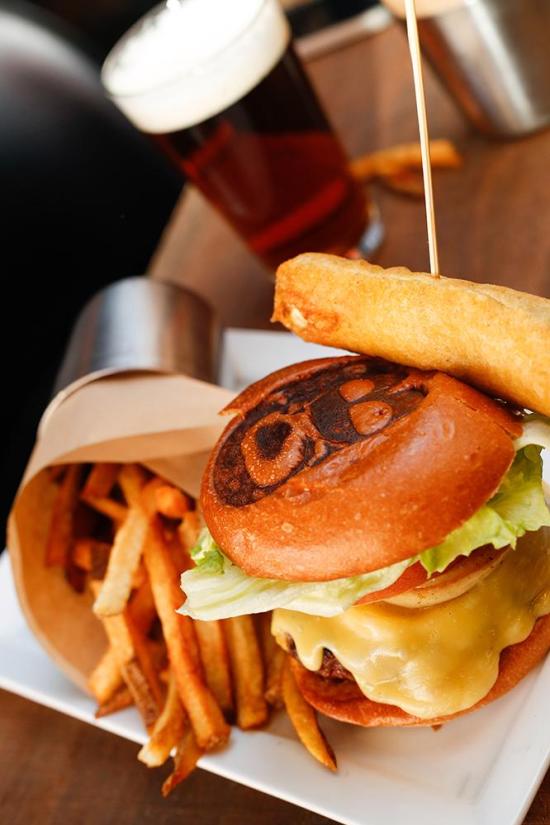 7 of the Best Burger Restaurants in the Charlottesville Area!