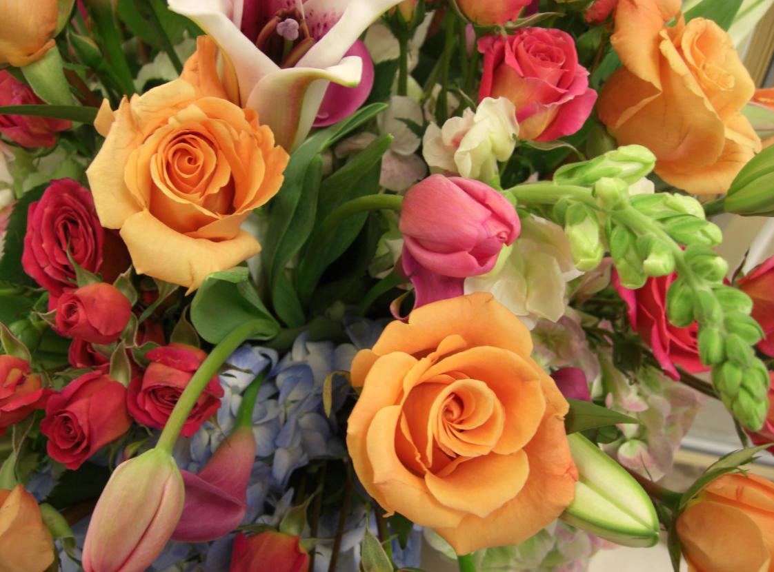 MELANIE'S FLORIST
