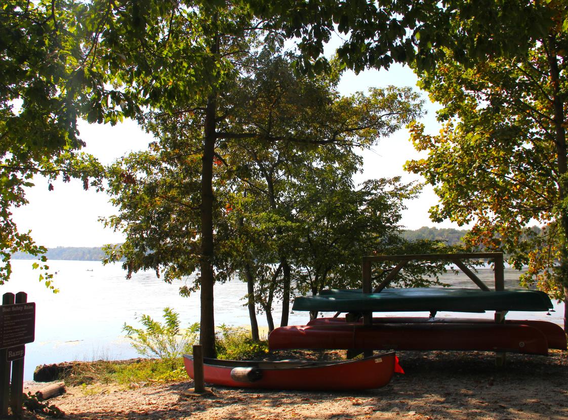 canoes at Leesylvania