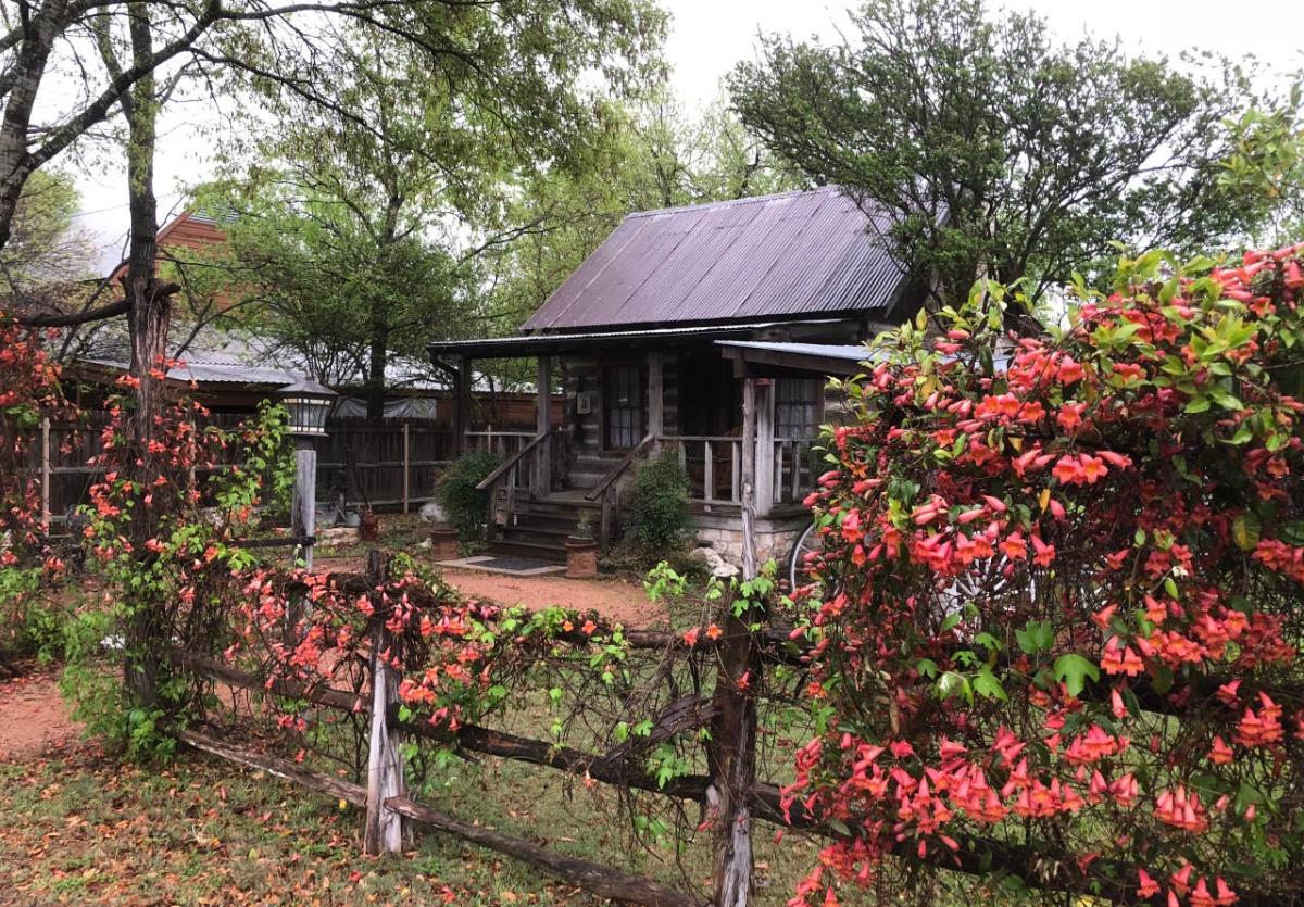 Abigail's Cabin New
