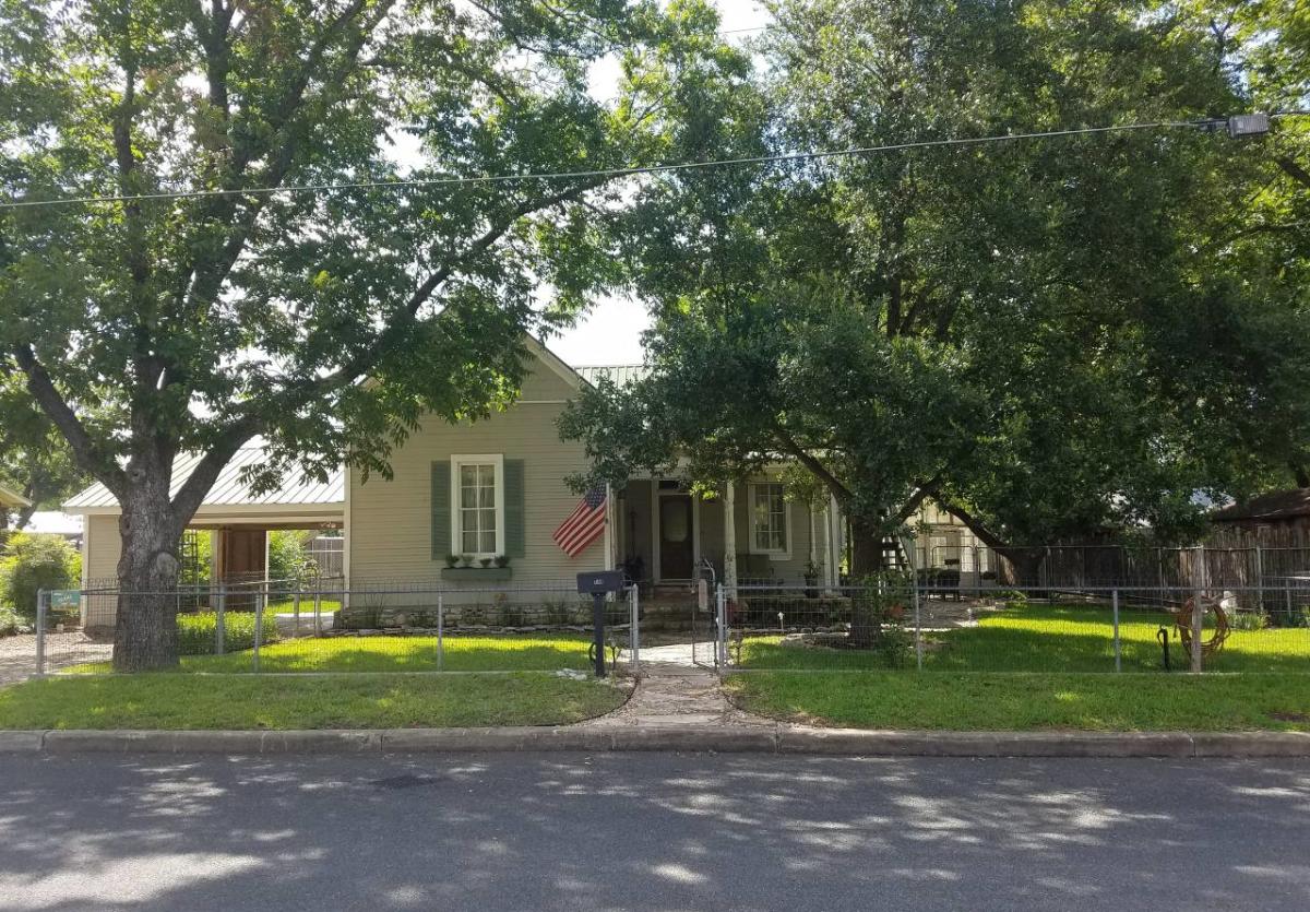 Adams House Retreat