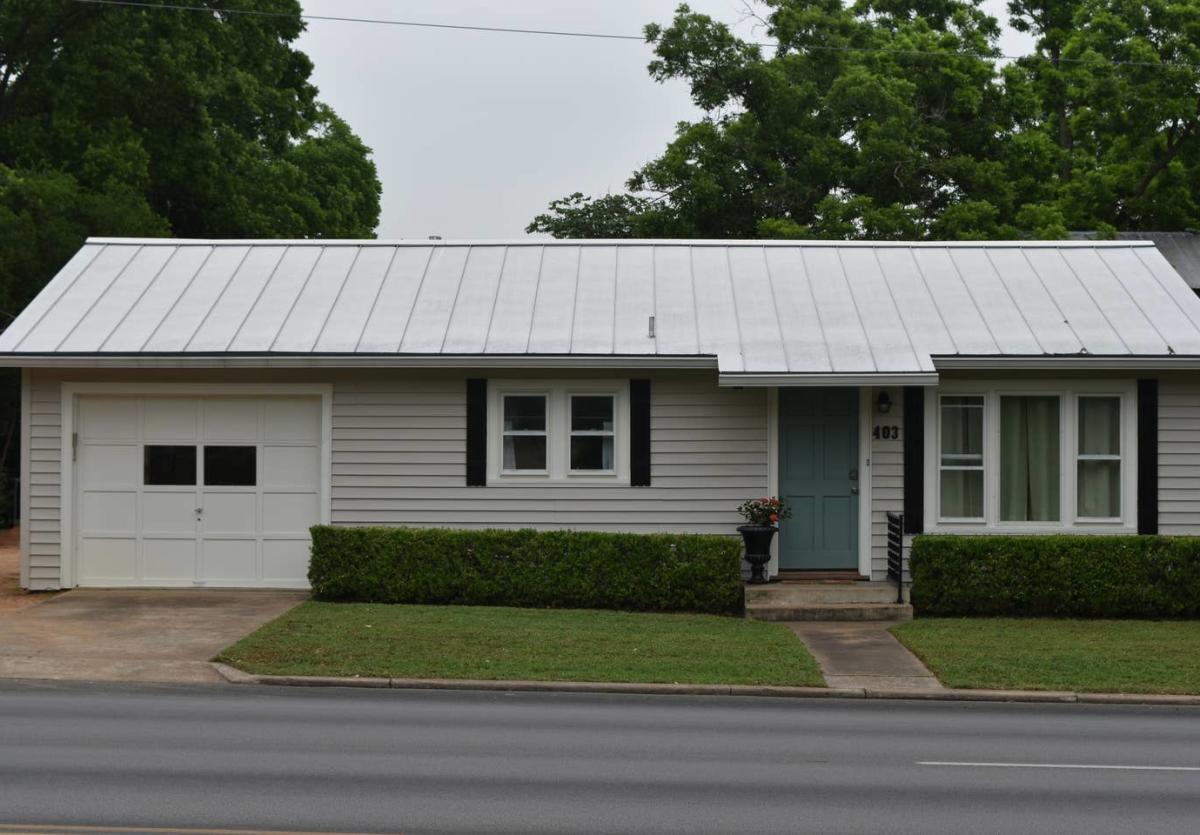 Llano Street Suites Guest Haus New