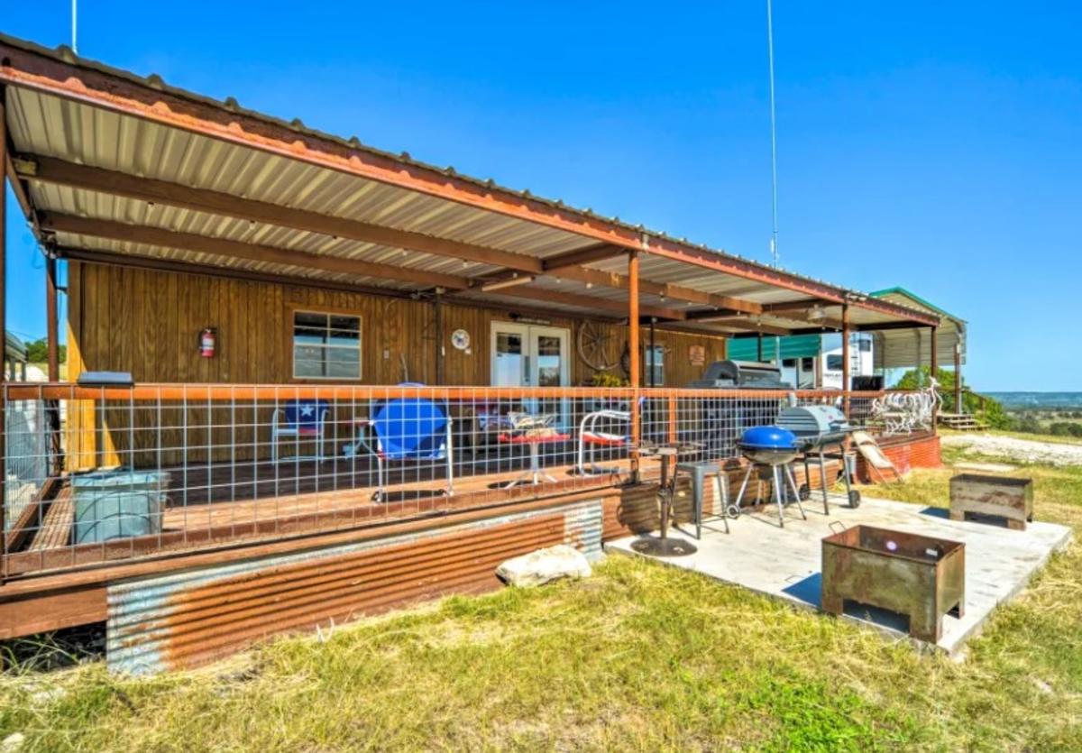 Lookout Lodge1