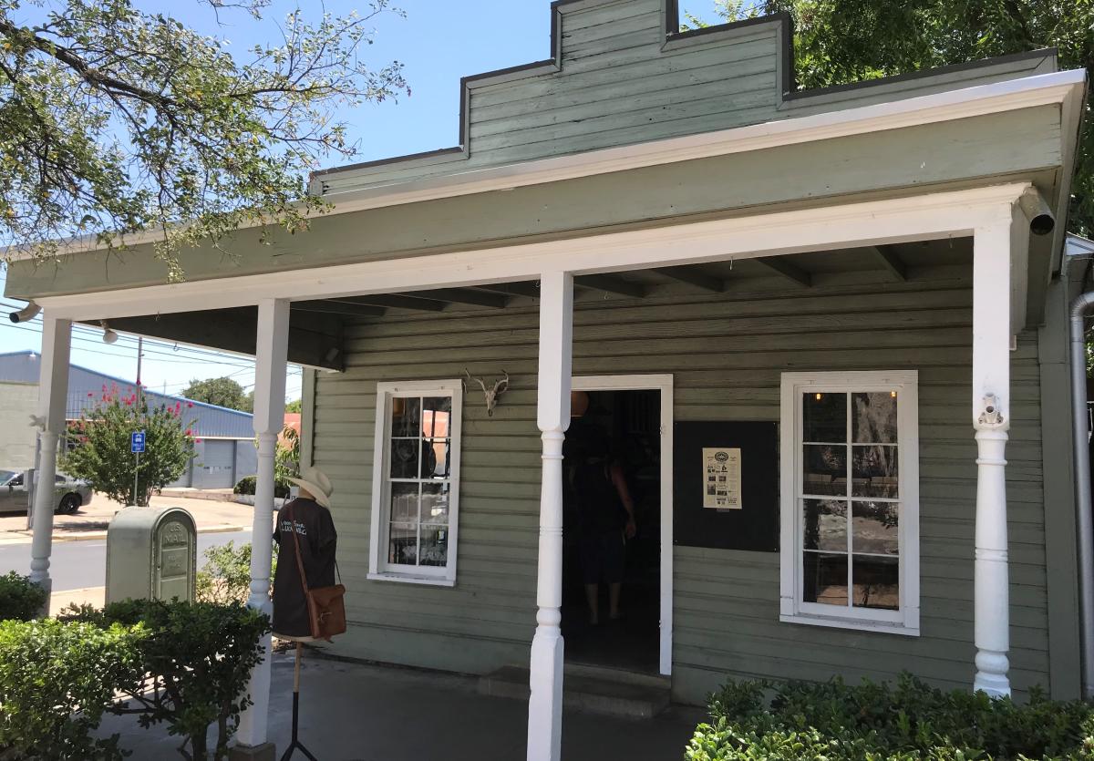 Luckenbach on Main
