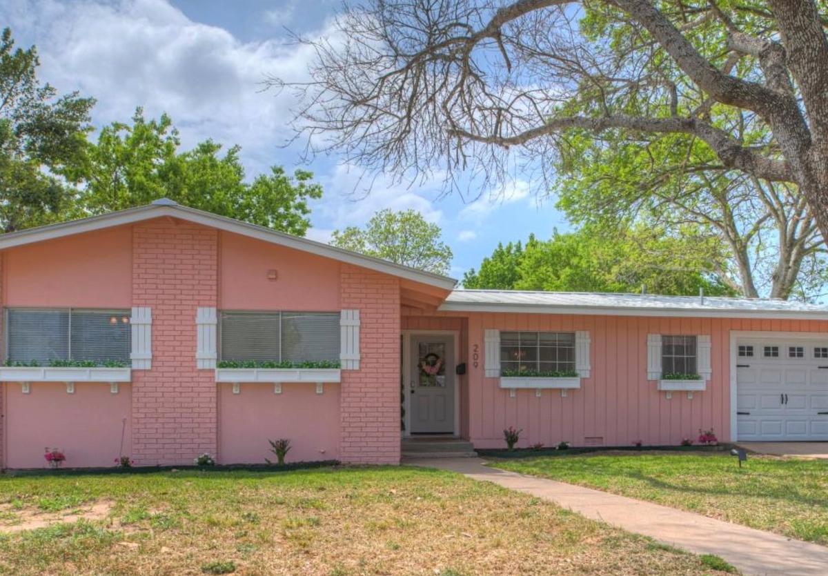 Pink Haus